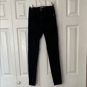 Pull&Bear Black High-Rise Skinny Jeans